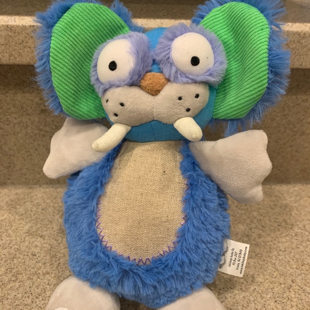 Plush toy